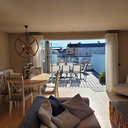 Central Modern Townhouse In Saundersfoot Villa Kültér fotó